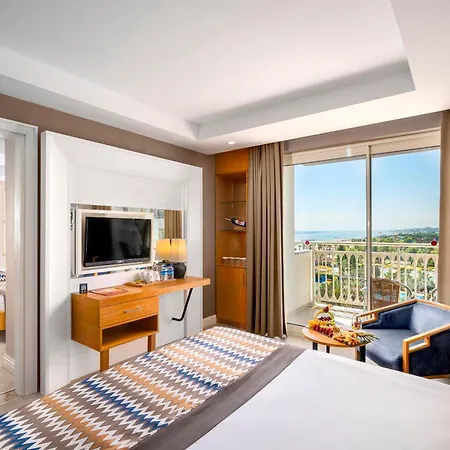Resort Sidera Kirman Premium Okurcalar